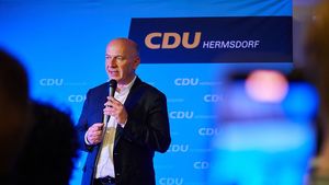 Implicat într-un scandal, primarul conservator din Berlin renunţă la candidatură, cu 2 luni înainte de scrutin