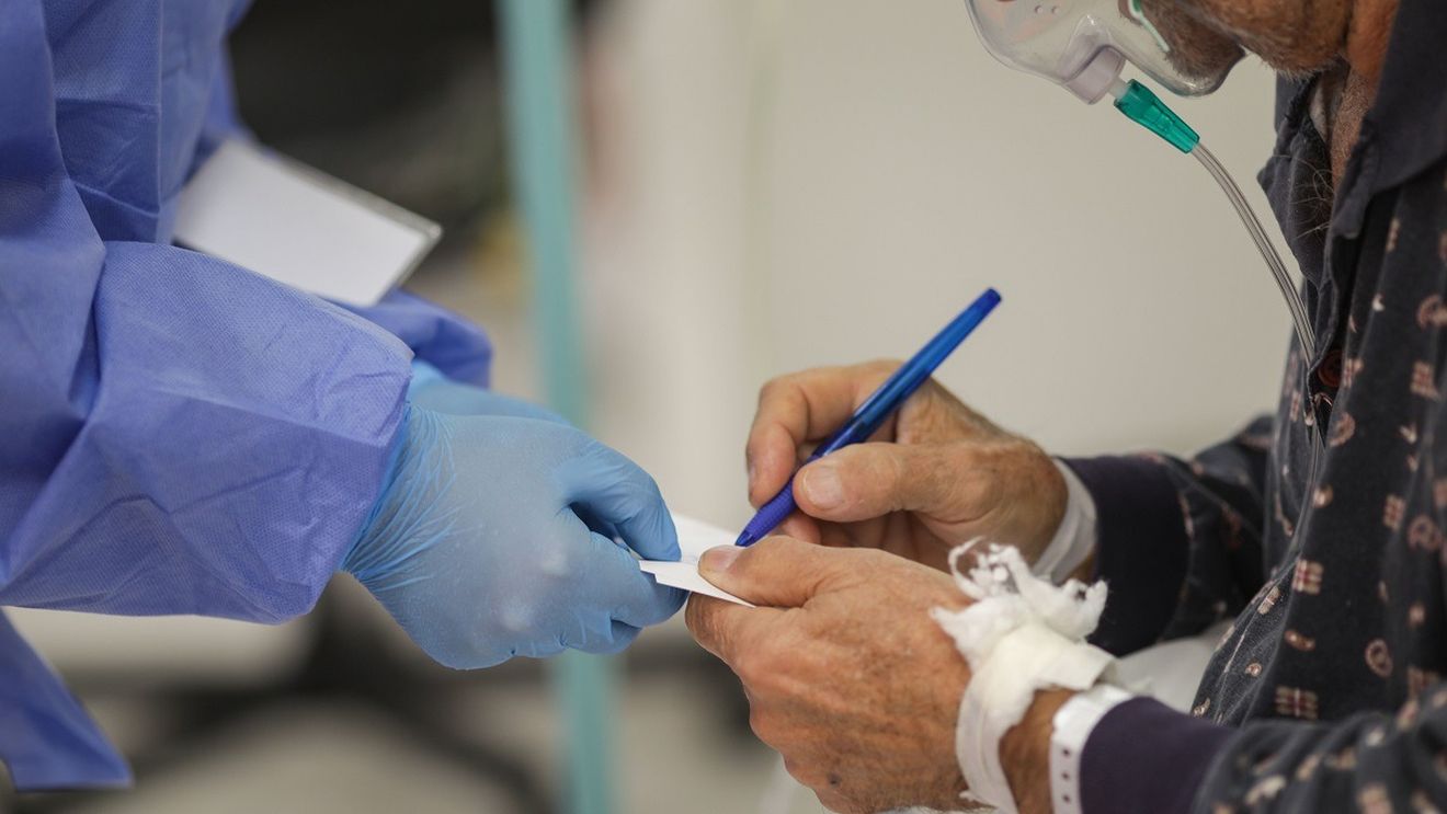 Centre pentru diagnosticarea COVID, deschise la spitalele militare din București și Pitești