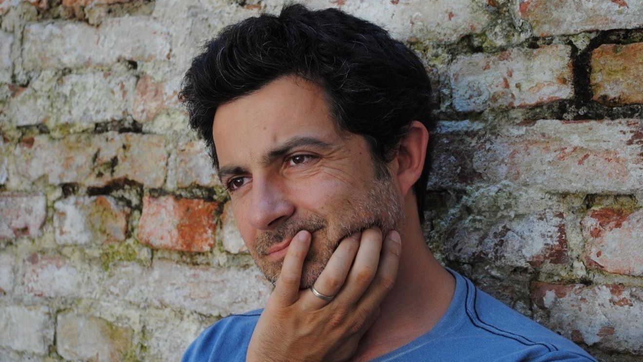 Actorul Mihai Călin susține că directorul interimar al TNB, Mircea Rusu, a spus atunci când a refuzat campania pentru refugiaţii din Ucraina: ”La câte ne-au făcut ucrainenii, nouă, să ne lase”