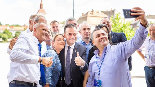 Orban: Iau cu mare seriozitate în calcul această posibilitate de a fi candidat la președinția României