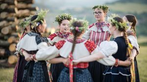 Festivalul Internațional de Folclor Slovac va avea loc la Valea Cerului în weekendul viitor / Peste 400 de cântăreți și dansatori sunt așteptați la eveniment