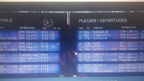 Întârzieri de peste 6 ore la trenurile care vin de la Arad spre Marea Neagră, din pricina furtunii care a lăsat fără curent linia de cale ferată