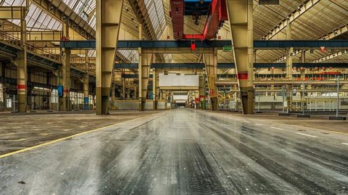 Datele dezamăgitoare despre noile locuri de muncă în SUA, puse pe seama ajutoarelor în bani date de Administrația Biden: „Plătim oamenii ca să nu muncească"