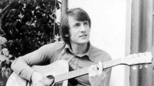 Cântărețul Mihai Constantinescu a murit la vârsta de 73 de ani