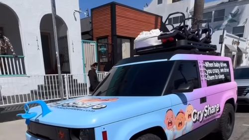 Jeff Bezos finanțează un vehicul electric capabil să își schimbe forma ca un „Transformer”