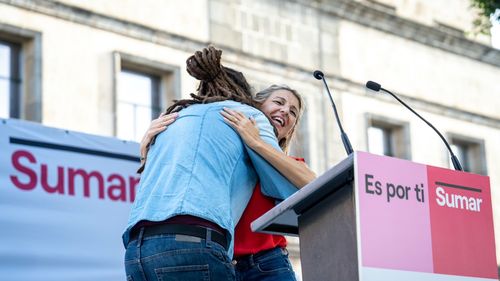 Ministrul muncii din Spania, politician de stânga, propune ca fiecare tânăr din țară să primească 20.000 de euro pentru studii, formare profesională sau deschiderea unei afaceri/ Iniţiativa ar costa 10 miliarde de euro, bani obţinuţi prin impozitarea celor bogaţi