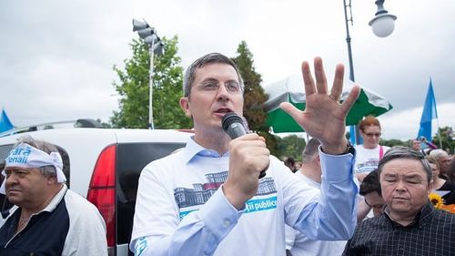 USR ironizează PSD după anularea marelui miting anunțat pentru București / Barna: Dragnea și-a dat seama că e din ce în ce mai nimic. Le este frică, de fapt