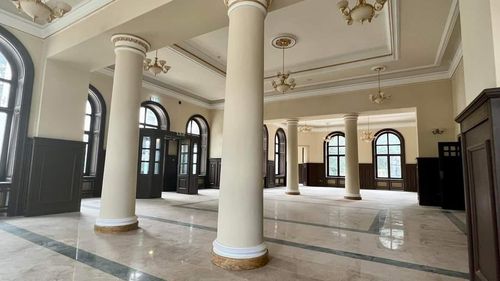 FOTO Se redeschide cazinoul de la Vatra Dornei / A fost construit cu bani din chetă publică, în timpul împăratului Franz Joseph / După anii 90, cazinoul a devenit o ruină