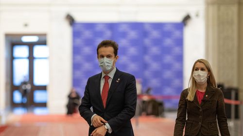 Deputatul USR, Mihai Badea, despre proiectul de desființare a secției speciale, votat în Comisia Juridică: Jana nu moare, Jana se transformă. Cu mai mulți procurori, mai mult control pe numirea și revocarea lor