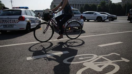 Bucureștenii pot să-și spună opinia despre Master planul pentru dezvoltarea pistelor de biciclete în Capitală / Chestionar publicat de primărie