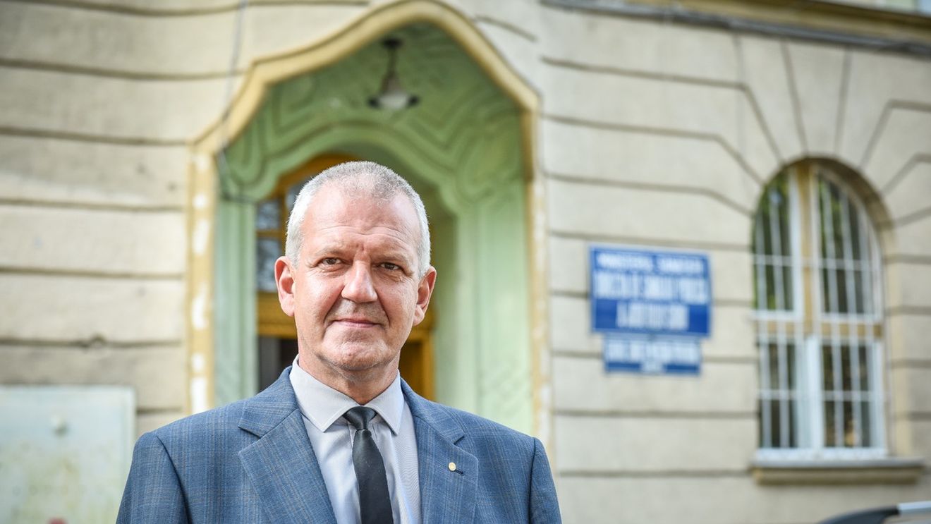 Directorul DSP Sibiu: ”Urmează să ne pregătim de valul cinci. Va veni sigur” / În opinia lui, nu vom scăpa de pandemie mai devreme de 2023