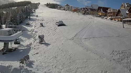 Oraşul Novaci, cu zona Rânca, declarat staţiune turistică de interes naţional, anunță ministrul Turismului