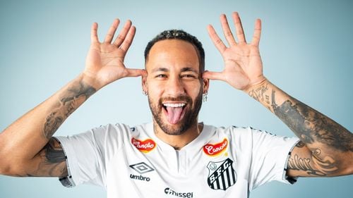 Santos salută revenirea lui Neymar la club: „Prințul s-a întors” / Brazilianul va avea numărul 10, cel purtat de legenda Pele