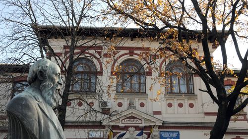 Colegiul “Bogdan Petriceicu Hasdeu” din Buzău a fost închis. Un elev stătea în gazdă la o femeie diagnosticată cu COVID-19 – Reporter Buzoian