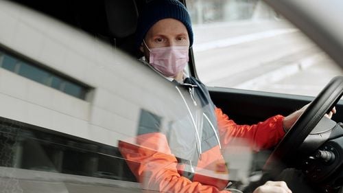 Cum să cumperi o mașină second-hand în siguranță pe timp de pandemie COVID-19