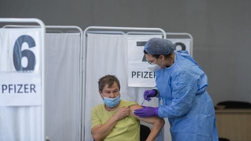 Vaccinurile anti-Covid au salvat cel puţin 1,4 milioane de vieţi în Europa, susține OMS