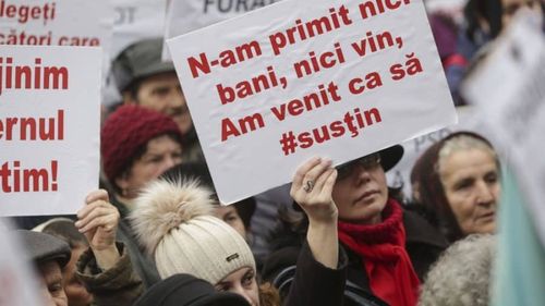 Scos la mitingul PSD cu japca? Un grup civic a lansat un site unde oamenii pot reclama presiuni