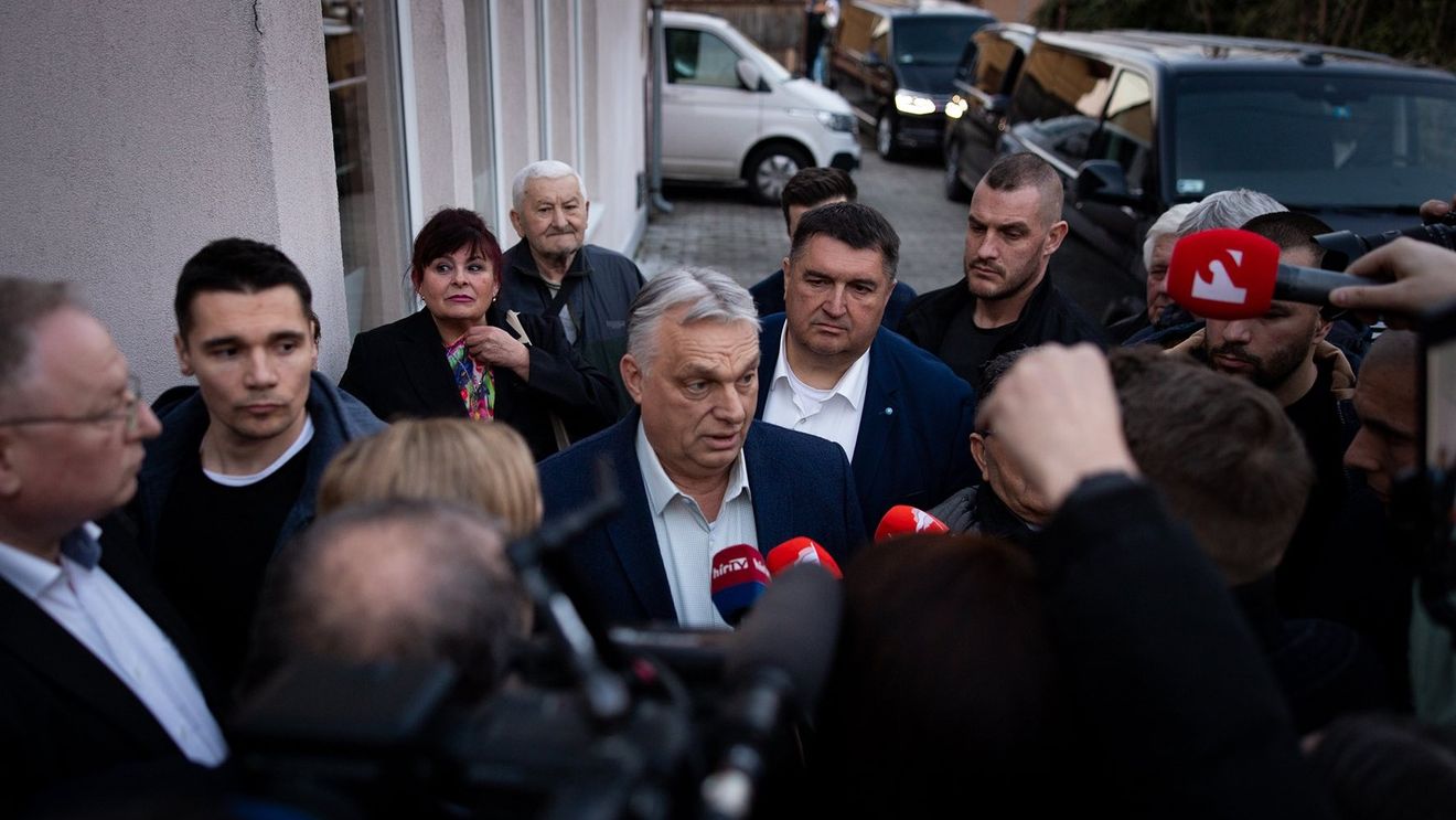 Publicație maghiară de opoziție: Site-uri rusești difuzează un videoclip fals despre un fost ofițer ucrainean care l-ar amenința pe Viktor Orban, pe copii și pe nepoți / Ceva nu este în regulă cu mișcările buzelor