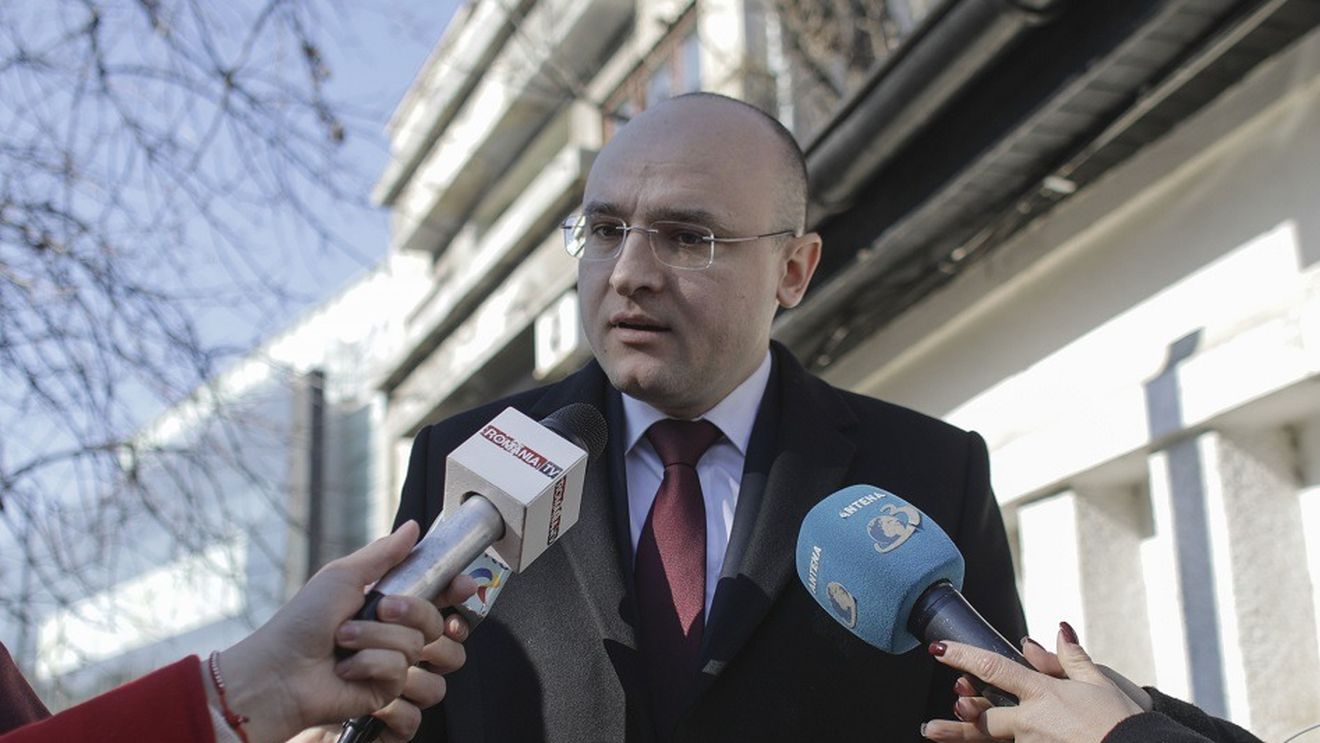 OFICIAL Doi procurori CSM au fost citați de Adina Florea la Secția Specială. Dosarul a fost constituit după o plângere a lui Răzvan Savaliuc (Luju.ro)