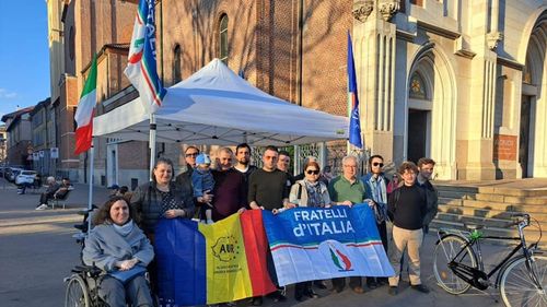 La Repubblica: Încrengătura dintre partidul premierului Meloni și AUR, ”partidul anti-european și pro-Putin” / Legătura ar fi intermediată de un europarlamentar italia, condamnat pentru corupție