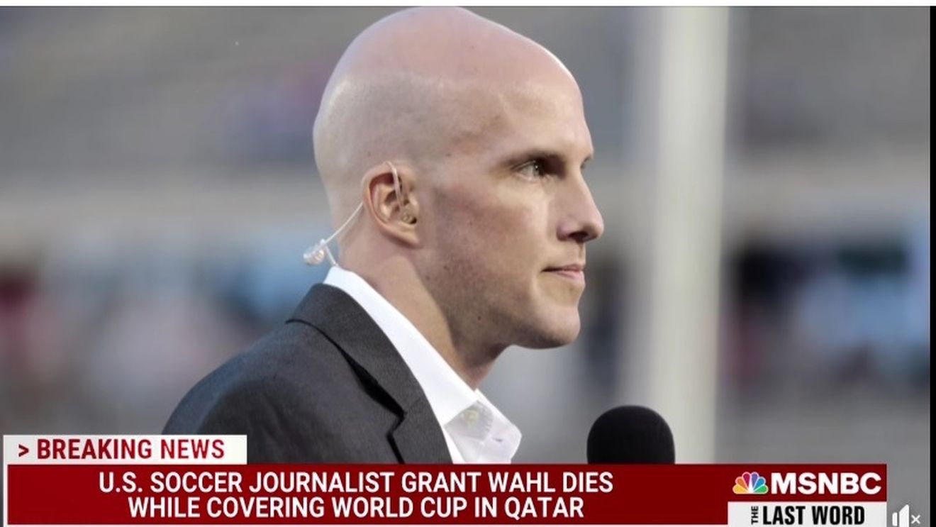 Jurnalistul american Grant Wahl a murit în timpul unei relatări din Qatar/ Wahl dormea puțin, se simțea rău și acuza ”durere în piept și senzație de apăsare”/ Medicii de la Cupa Mondială i-au dat sirop de tuse și antibiotic