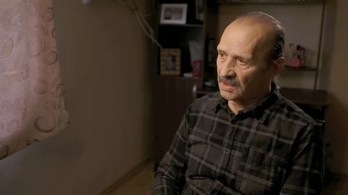 Ce mi-a povestit tata despre Iliescu. Tata, golanul