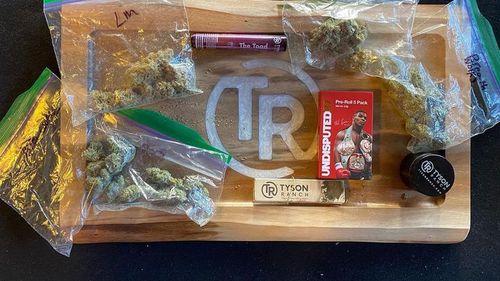 Cât câştigă Mike Tyson din vânzarea de marijuana / Fostul campion mondial și-a deschis o afacere legală în California