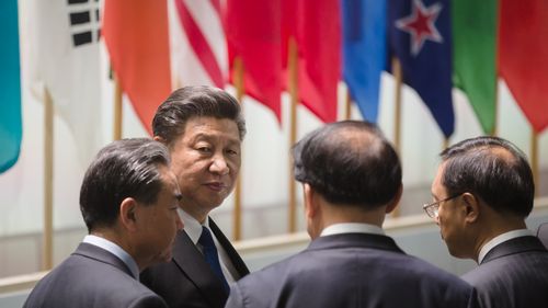 Reuters: Președintele chinez Xi Jinping se va întâlni vineri cu directorii executivi ai BMW, Mercedes și Qualcomm