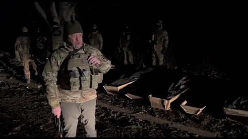 Șeful Wagner, Evgheni Prigojin, filmat din nou în Bahmut, în timp ce luptele grele continuă în cartierele centrale ale orașului