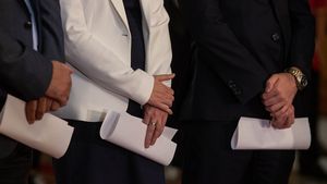 Vicepreședintele USR, Iulian Bulai: ”Nu cred că se va face rotația premierilor, este un fenomen ca PSD să fugă de responsabilitate/ USR e pregătită de guvernare cu PNL și Drulă premier”