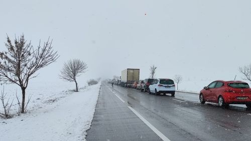 CNAIR: Circulaţia pe sensul Râmnicu Sărat - Buzău de pe DN 2, deblocată / Se circulă controlat, în convoi