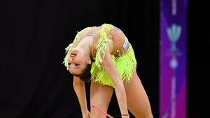 Annaliese Drăgan s-a calificat în finala individual compus, măciuci şi panglică, la Campionatele Mondiale de gimnastică ritmică de la Sofia