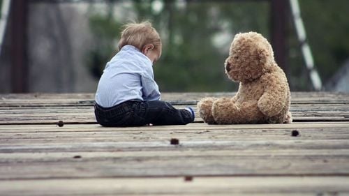 Anchetă de amploare în SUA: Peste 300 de preoţi acuzați de pedofilie; cel puţin 1.000 de copii au căzut victime