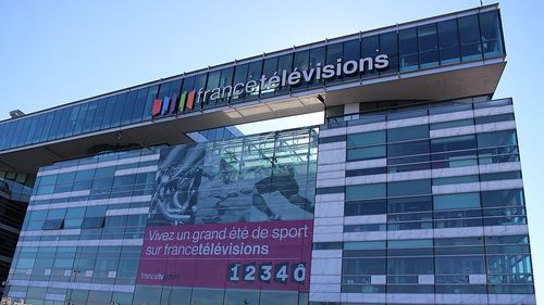 Grevă în audiovizualul public din Franța în semn de protest împotriva planului guvernului de suprimare a taxei audiovizuale