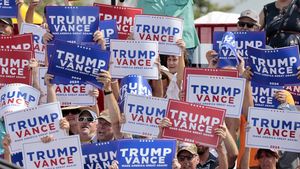 Treisprezece falși electori din 2020 vor vota marți pentru Trump într-un colegiu electoral real. Votul este în mare parte ceremonial
