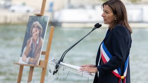 Primarul Parisului, socialista Anne Hidalgo, și-a anunțat oficial candidatura la alegerile prezidențiale din Franța