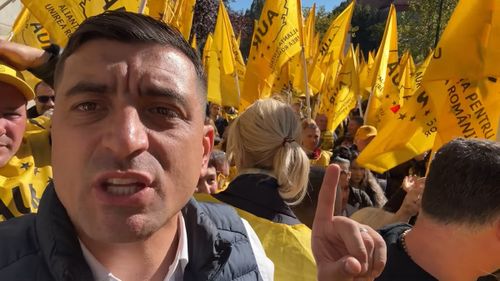 Simion anunță protest la AEP pentru ca președintele Zsombor Vajda să fie înlocuit: E posibil să se încerce fraudarea alegerilor / În 26 martie, miting al „suveraniștilor”, de ziua lui Călin Georgescu: Sper ca de data asta oamenii să fie prezenți