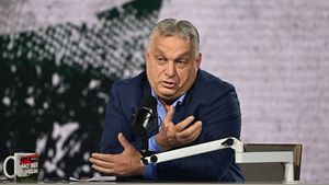Campanie electorală în Ungaria: Viktor Orban susține că ucrainenii i-au „amenințat” familia / Video postat pe rețelele de socializare în timp ce ar fi vorbit la telefon cu fiicele sale