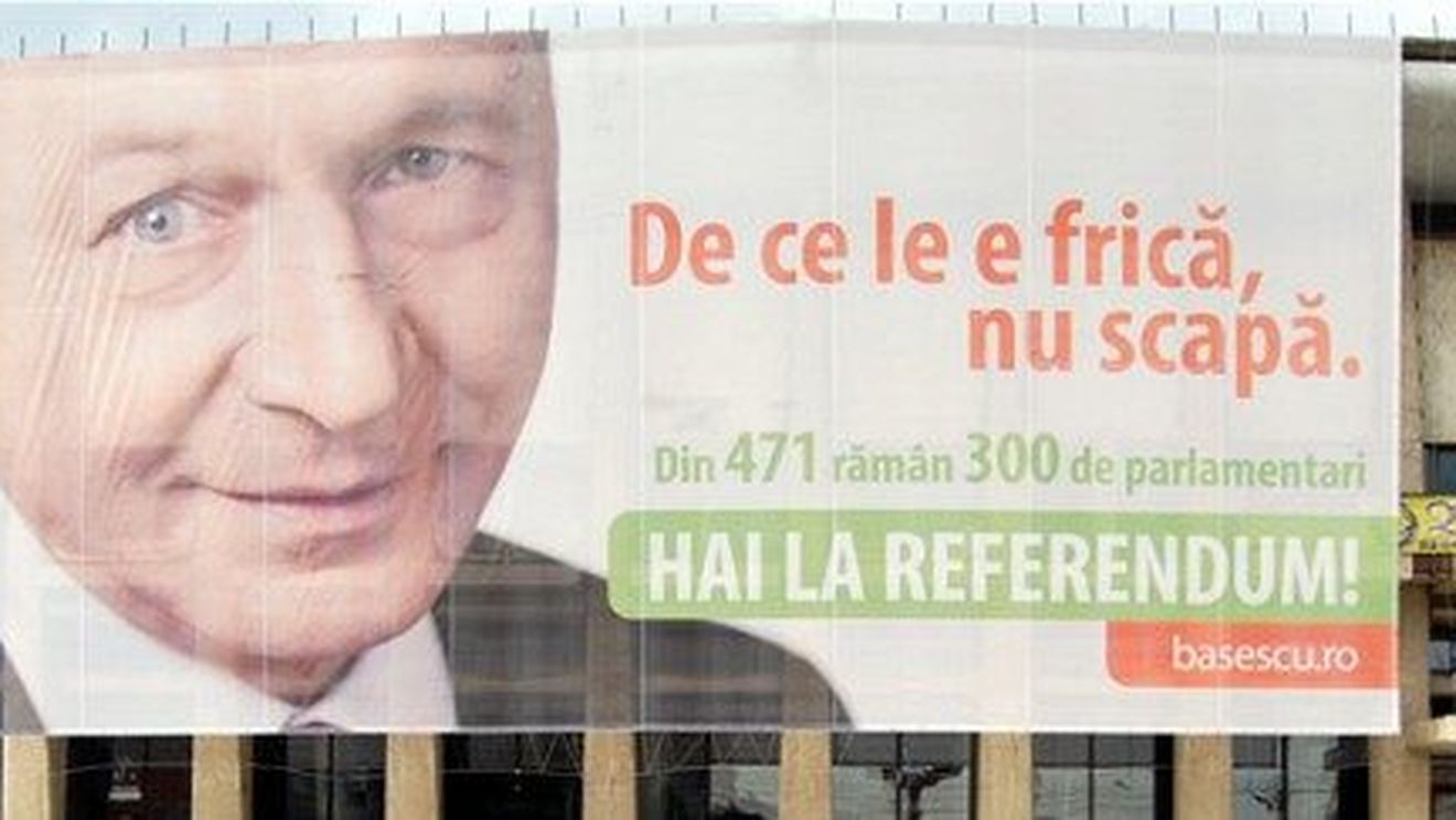 RECHIZITORIU DNA Cine ar fi cerut șpagă 10 milioane de euro în contul unei datorii pentru 4 milioane de scrisori de susținere a referendumului inițiat de Traian Băsescu privind reducerea numărului de parlamentari
