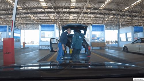 Din Bulgaria până la Canalul Mânecii: Combaterea traficului de migranți pe bărci care proliferează (reportaj AFP)