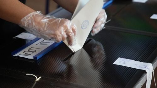 Exit-poll alegeri parlamentare 2020: Avangarde și CURS fac singurul sondaj la urne