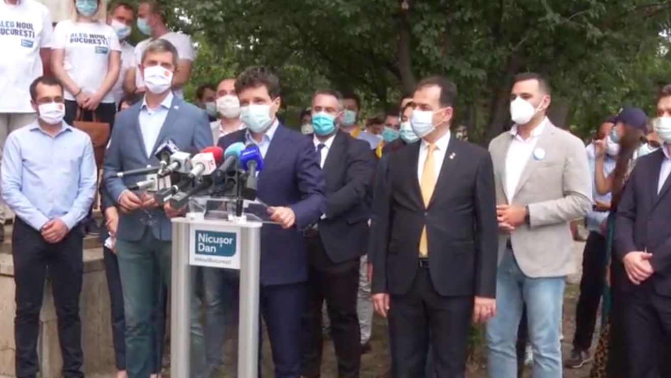VIDEO Nicușor Dan și-a depus candidatura pentru mandatul de primar al Bucureștiului. Premierul Orban: Pentru proiectele capitalei este nevoie de sprijinul Guvernului. Nicușor Dan îl va avea. Nu vă risipți voturile
