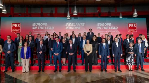 Ciolacu: Liderii social-democraţi din toată Europa au aprobat astăzi o rezoluţie în care este menţionat şi sprijinul pentru aderarea imediată a României la Schengen / Atac la celelalte familii politice