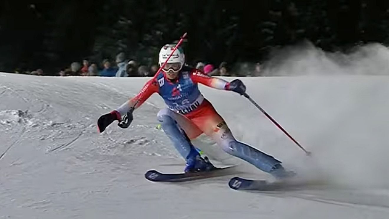 Campioana olimpică Michelle Gisin, transportată cu elicopterul la spital după ce a căzut la un antrenament