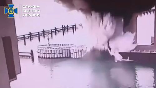 Opt bărbaţi, condamnaţi pe viaţă, de către un tribunal militar rus, cu privire la aruncarea în aer a podului Crimeea în octombrie 2022