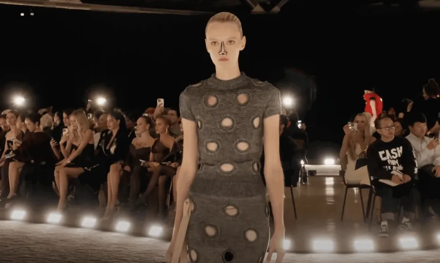schiaparelli paris fashion week ss 26 