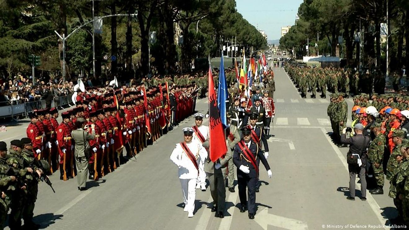 "Mica ţară diabolică". De ce stârneşte Albania furia Iranului și cine sunt Mujahedinii Poporului?