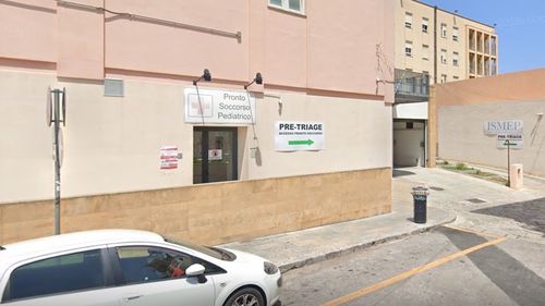 O fetiță de 11 ani din Palermo a murit din cauza versiunii Delta a SARS Cov-2. Părinții, acuzați de autorități că sunt anti-vacciniști