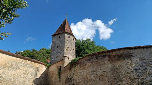 Tronsoane din zidul Cetăţii Sighişoara, restaurate prin PNRR, cu 2,1 milioane euro