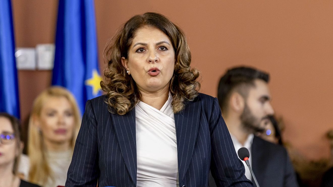 SURSE Președinta Curții de Apel București a convocat o ședință cu judecătorii de la secția a VIII-a a instanței / Ar fi vorba de situația delegărilor de la secția amintită